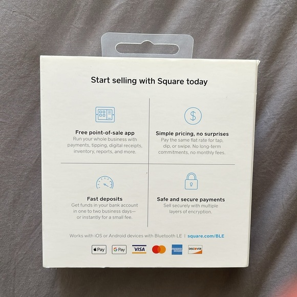 Square Reader (contactless chip and Magstripe) - Picture 2 of 3